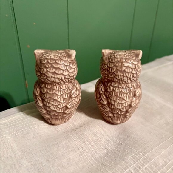 OWL Salt & Pepper Shakers Ceramic Better Homes and Gardens Collection - Picture 4 of 7